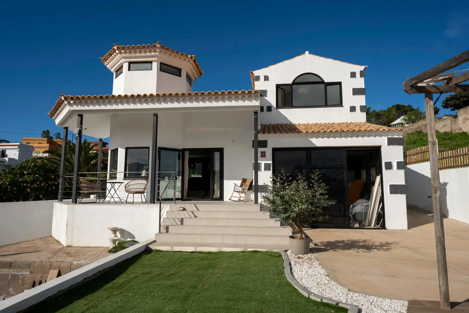 Vista exterior de Casa o chalet en venta en San Cristóbal de la Laguna con Jardín privado, Parquet y Terraza