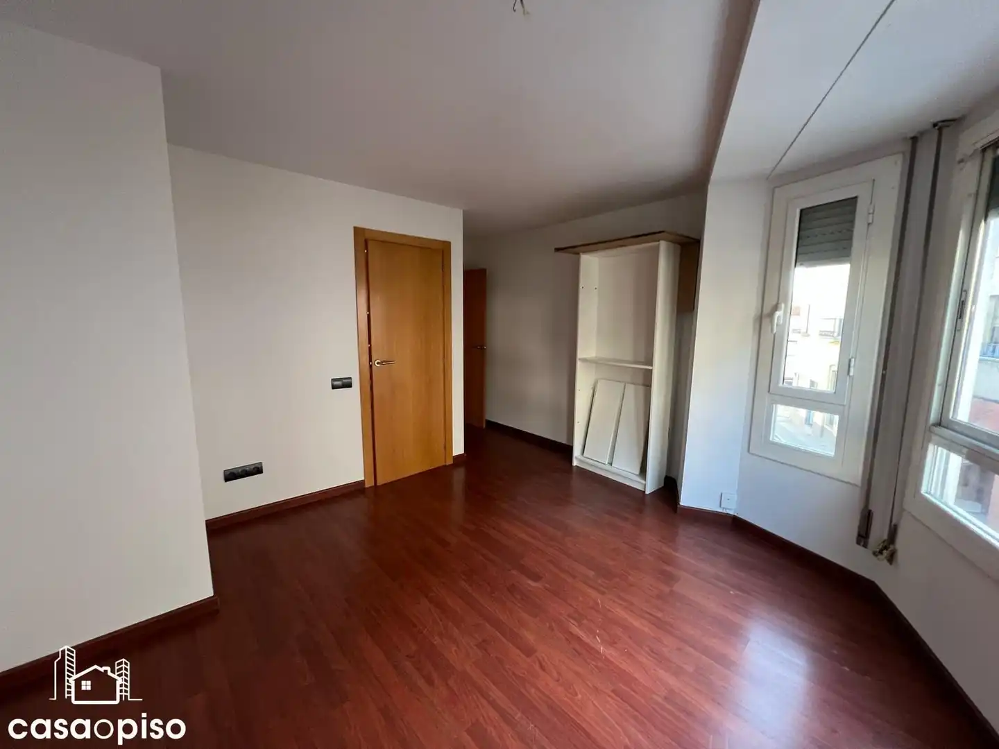 Habitación de Piso en venta en Terrassa con Aire acondicionado, Calefacción y Trastero