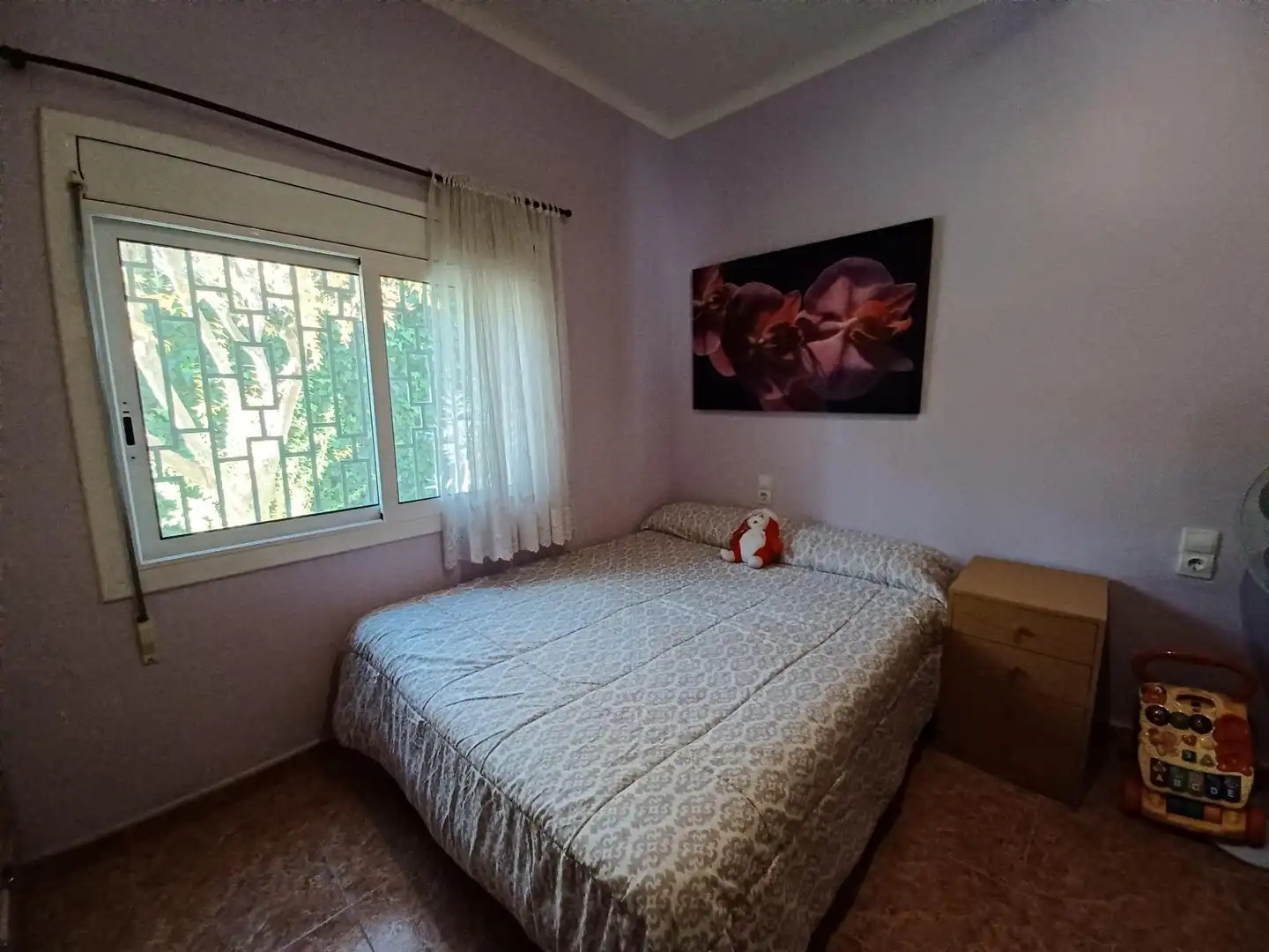 Dormitori de Casa o xalet en venda en Cubelles amb Jardí privat