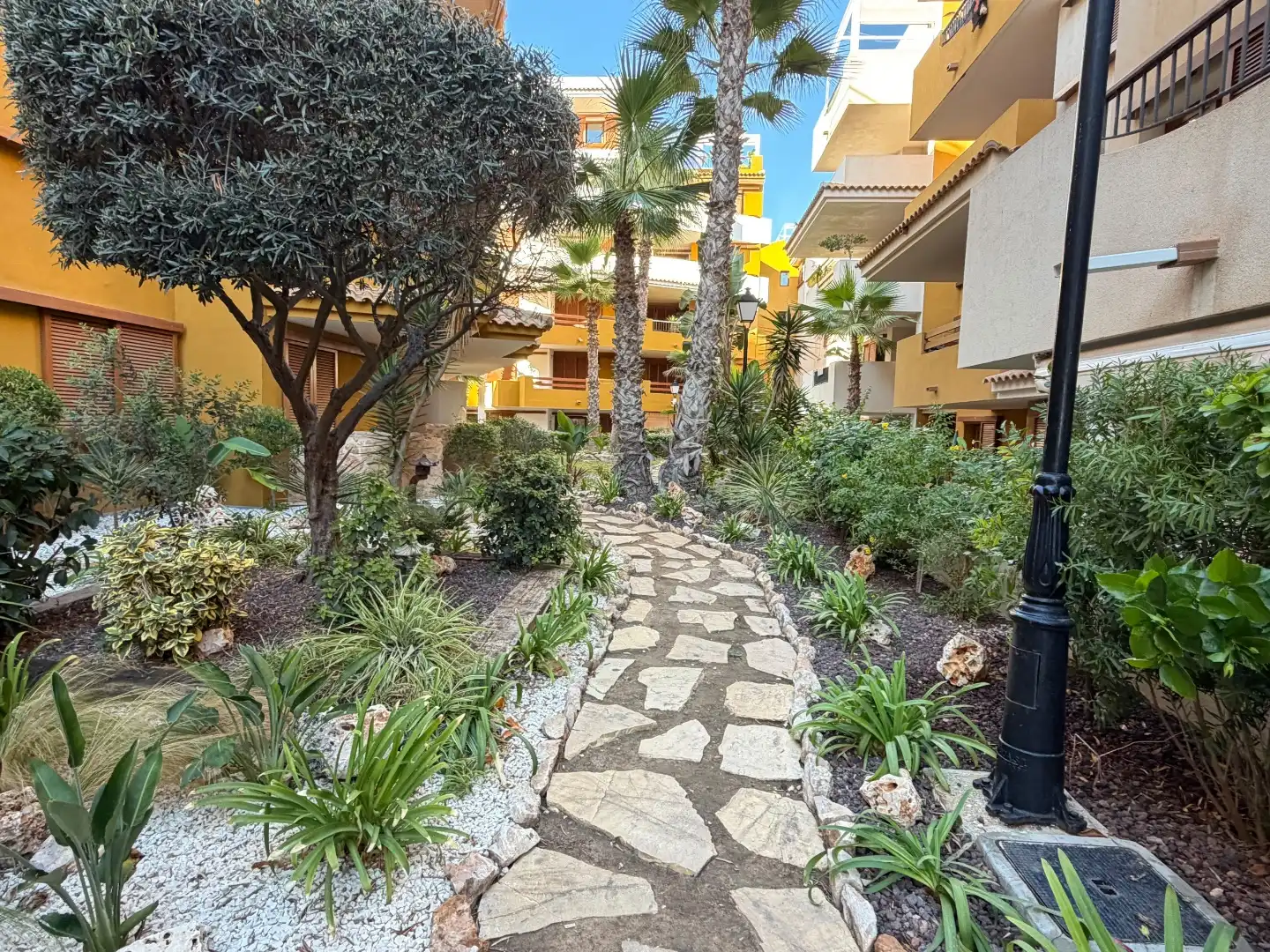 Außenansicht von Wohnung zur Miete in Playa del Acequión, Náufragos y Rocío del Mar