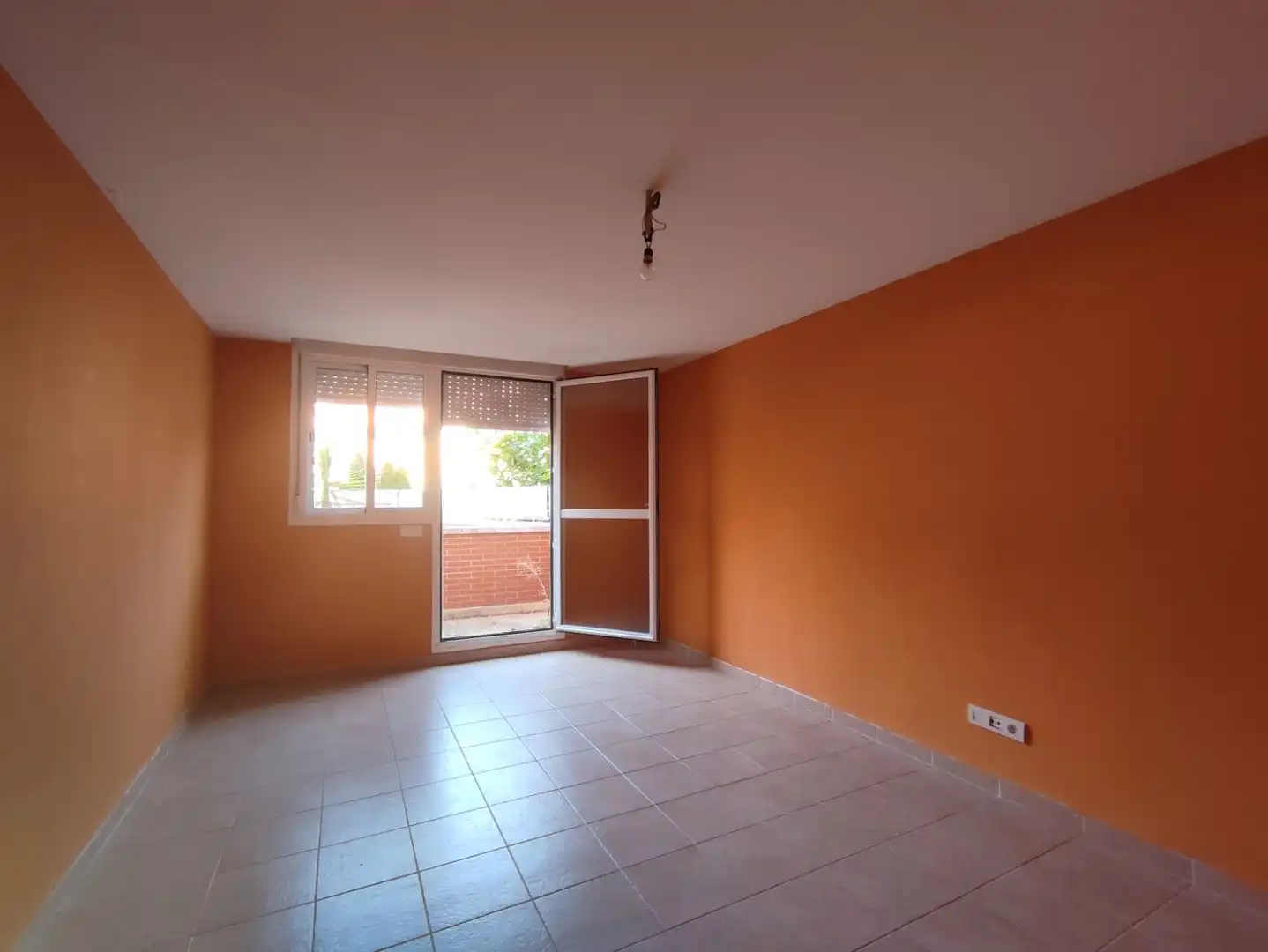 Dormitori de Loft en venda en Villamediana de Iregua amb Calefacció, Terrassa i Piscina comunitària