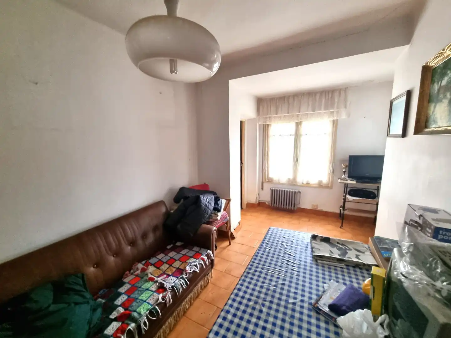 Sala d'estar de Casa adosada en venda en Burgos amb Jardí privat