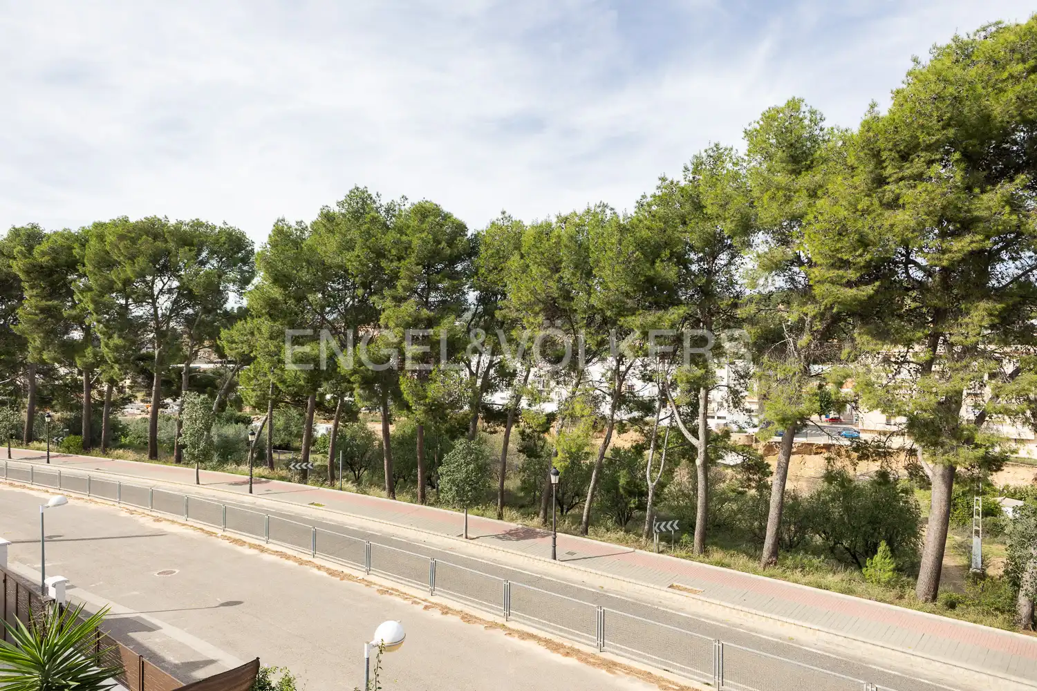Houses for rent in Chiva, Valencia