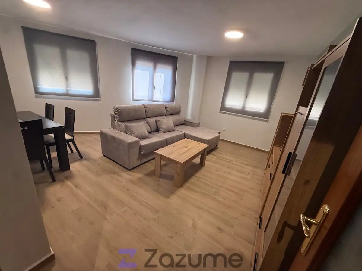 Wohnzimmer von Wohnung zur Miete in El Pinós / Pinoso mit Klimaanlage, Heizung und Möbliert