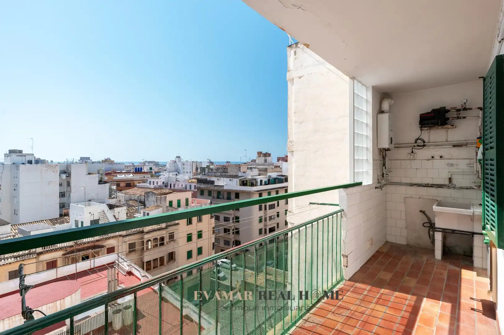 Balcony of Flat for sale in  Palma de Mallorca  with Air Conditioner, Terrace and Alarm