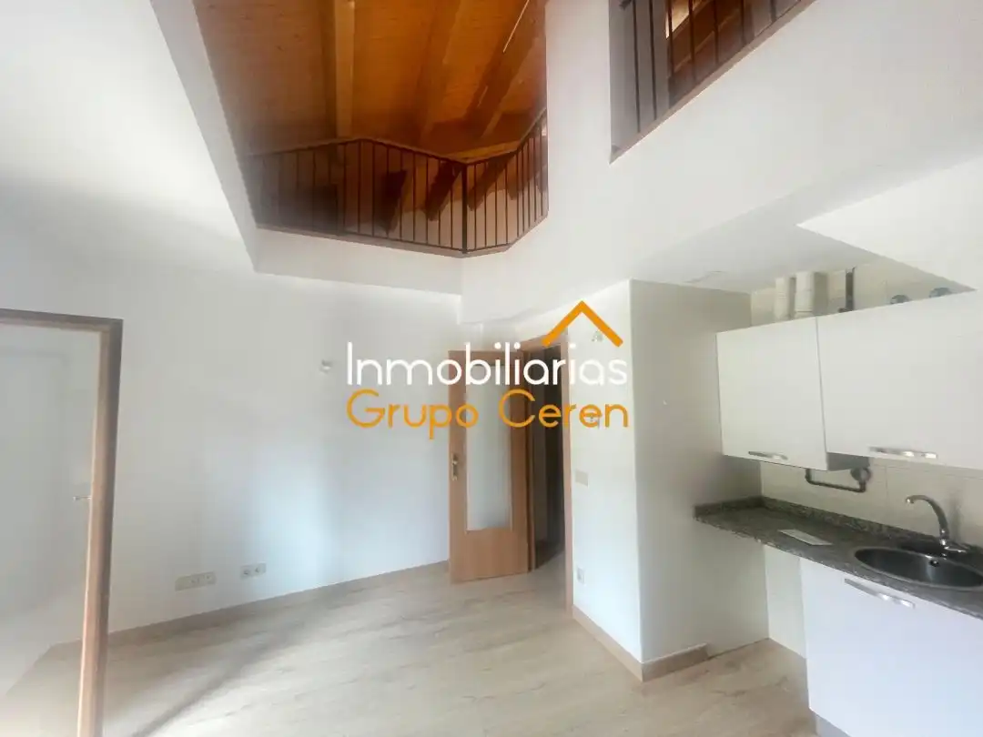 Dúplex en venta en Aldea Azarrulla, 60, Ezcaray