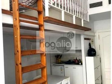 Estudi amb ascensor de lloguer a Casco Antiguo