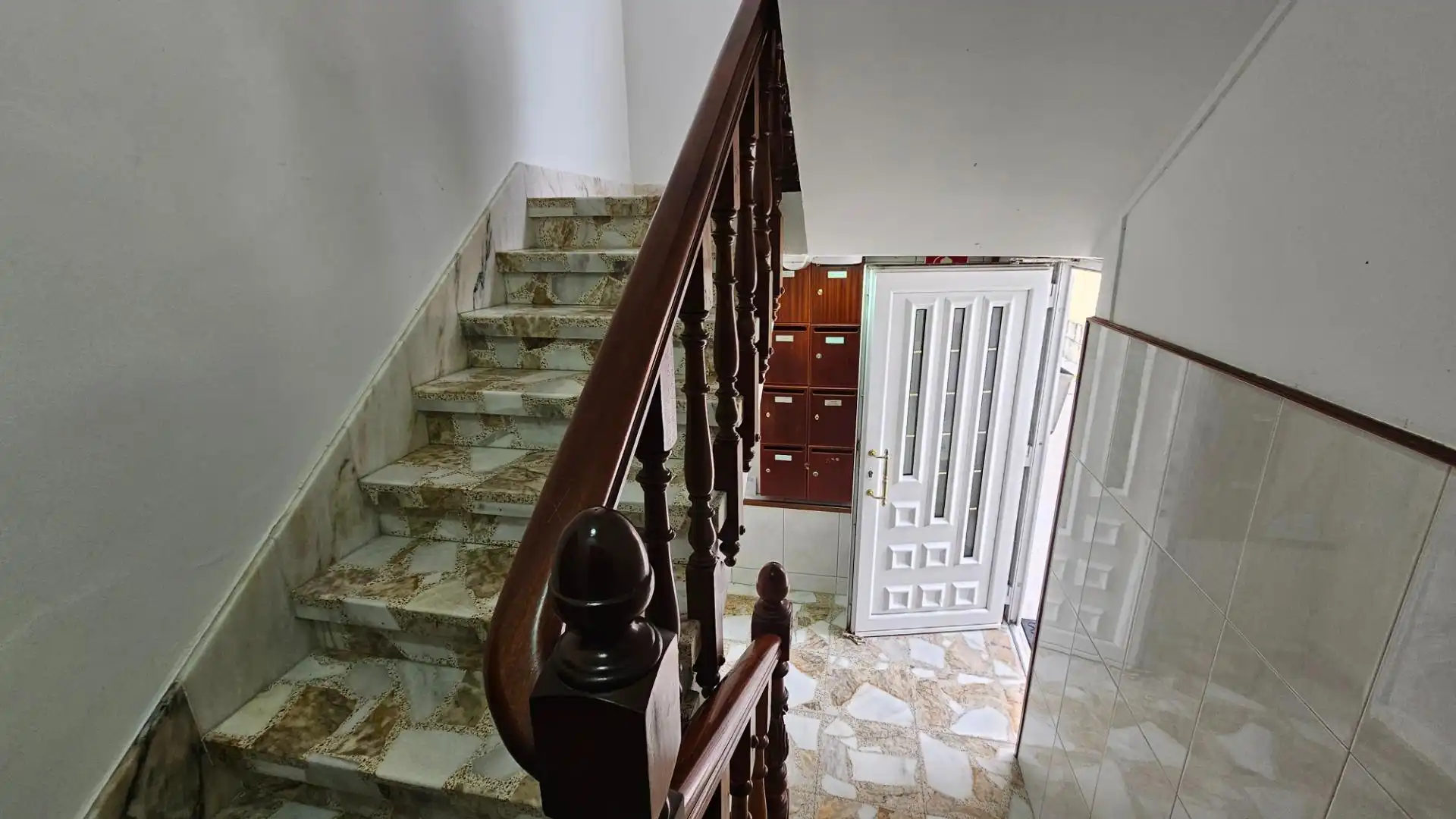 Piso en venta en Cee con Amueblado