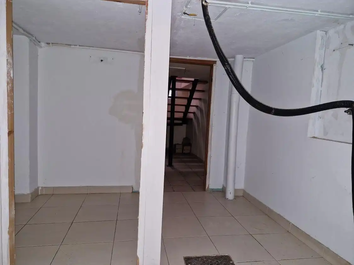 Local en venta en Torrelavega 