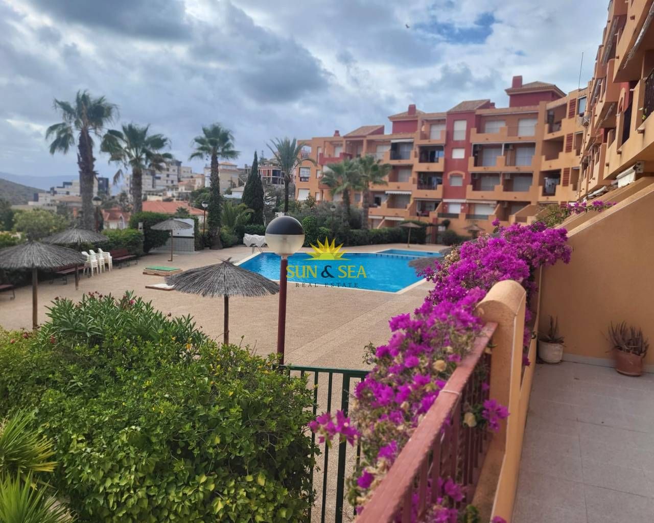 Exterior view of Flat to rent in La Manga del Mar Menor  with Heating, Terrace and Swimming Pool