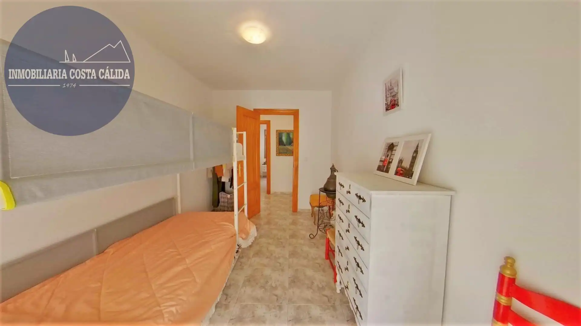 Habitación de Piso en venta en Águilas con Terraza, Horno y Balcón