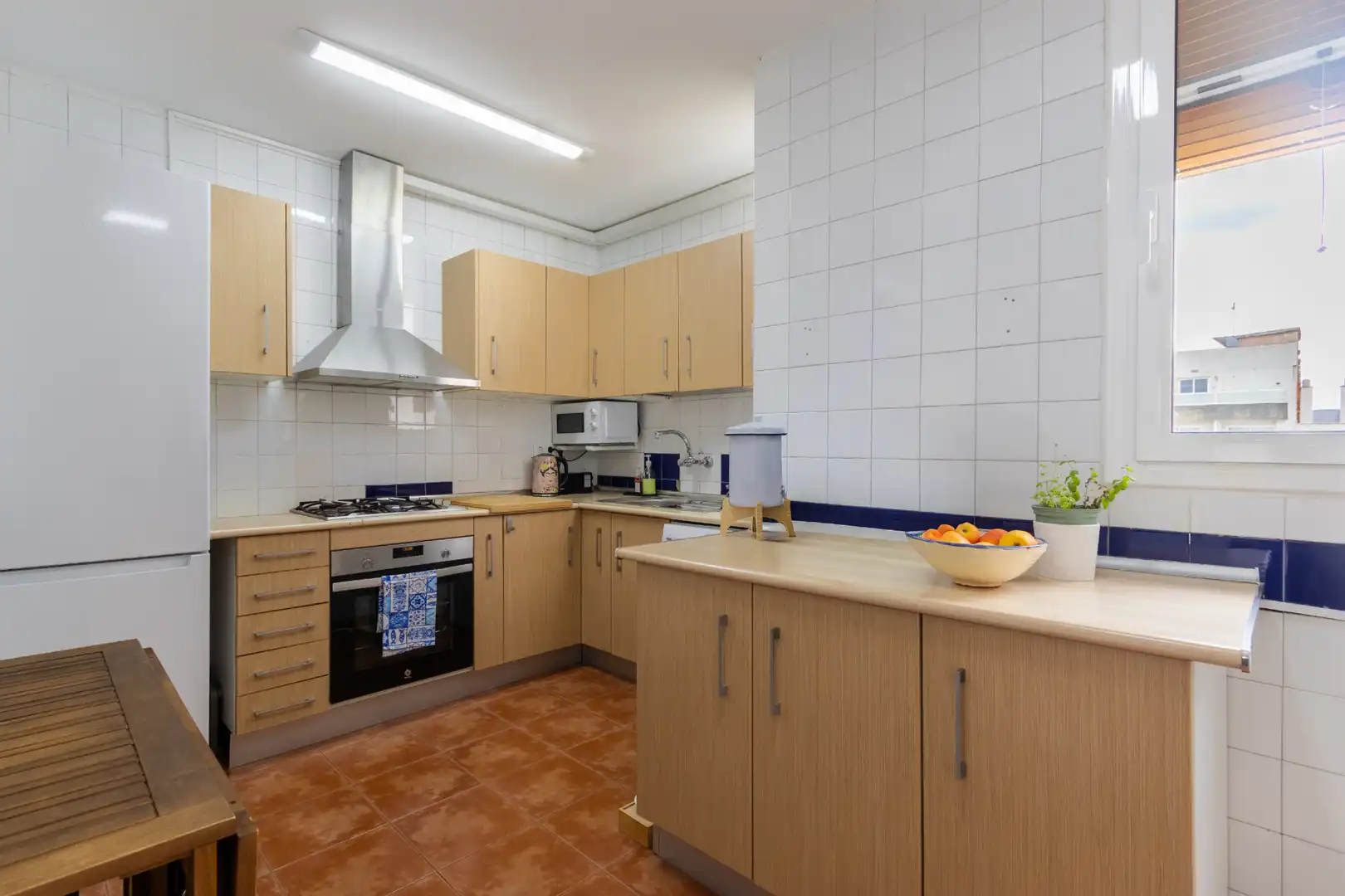 Kitchen of Flat for sale in Salou  with Parquet flooring and Oven