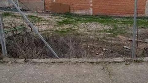 SE VENDE SOLAR CON POSIBILIDAD DE CONSTRUCCIÓN DE GRAN VIVIENDA.