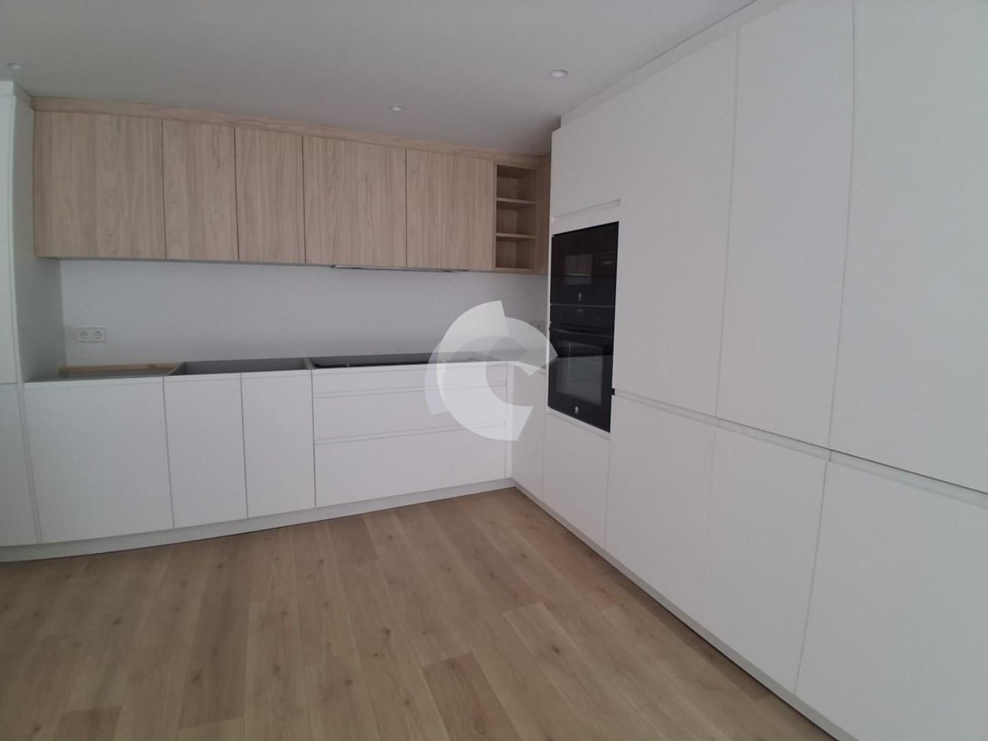 Cuina de Àtic de lloguer en Vigo 