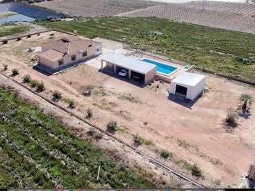 Casa rustica con piscina in vendita a La Romana