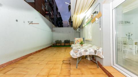 Foto 4 de Planta baixa en venda a La Roureda, Barcelona