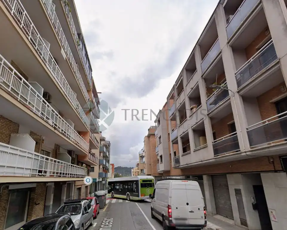 Flat for sale in AV FRANCESC MACIÀ  Es: Pl:BJ Pt:  OLESA DE MONTSERRAT (BARCELONA)