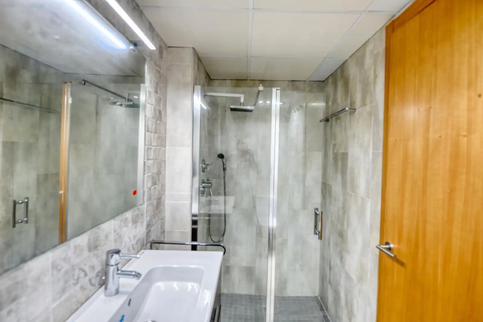 Baño de Dúplex en venta en Población de Arroyo con Terraza
