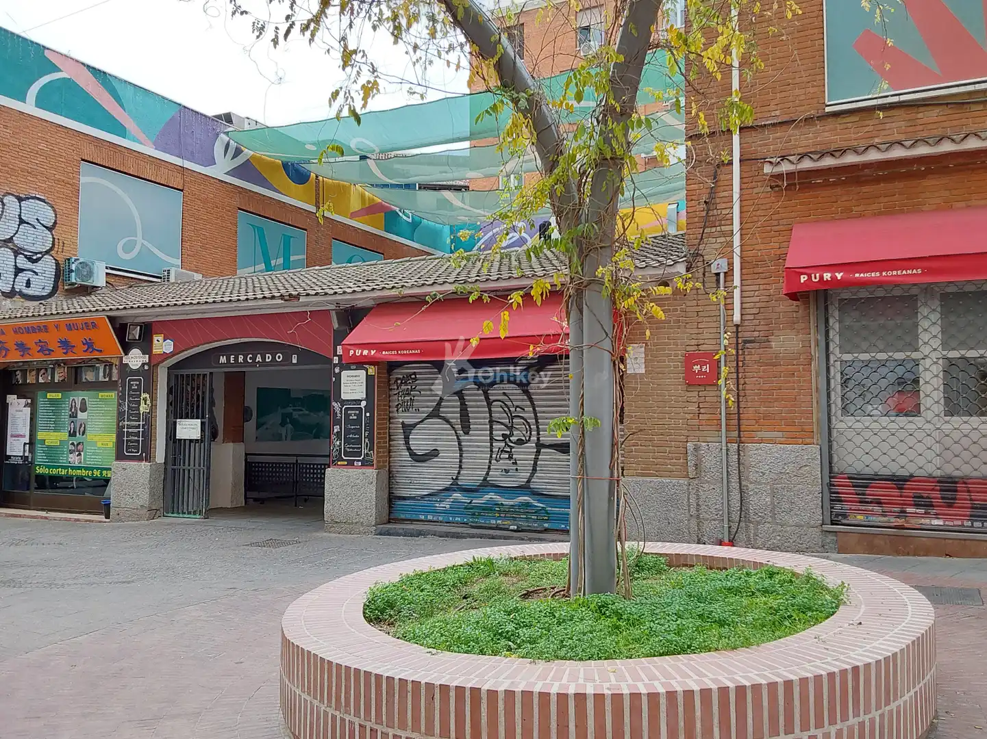 Vista exterior de Local en traspaso en Madrid con Aire acondicionado y Amueblado