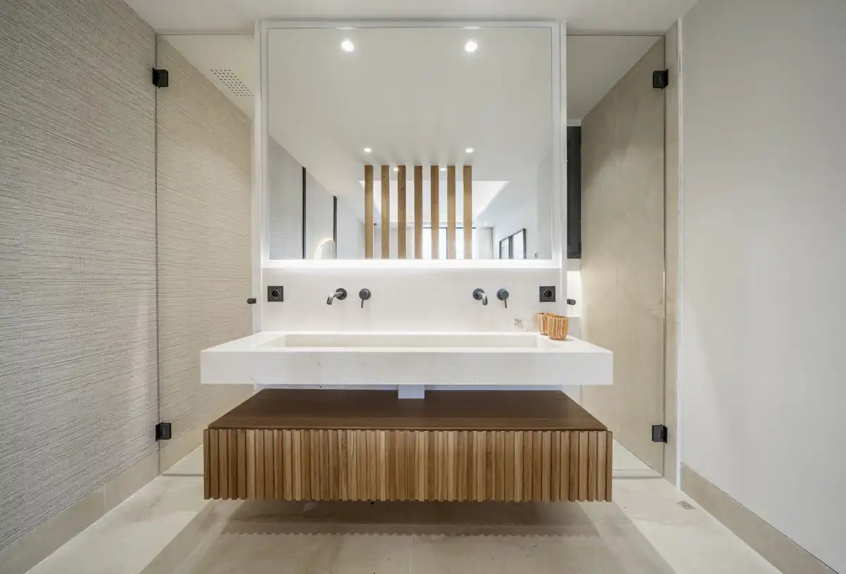 Baño de Planta baja en venta en Marbella con Aire acondicionado, Jardín privado y Terraza
