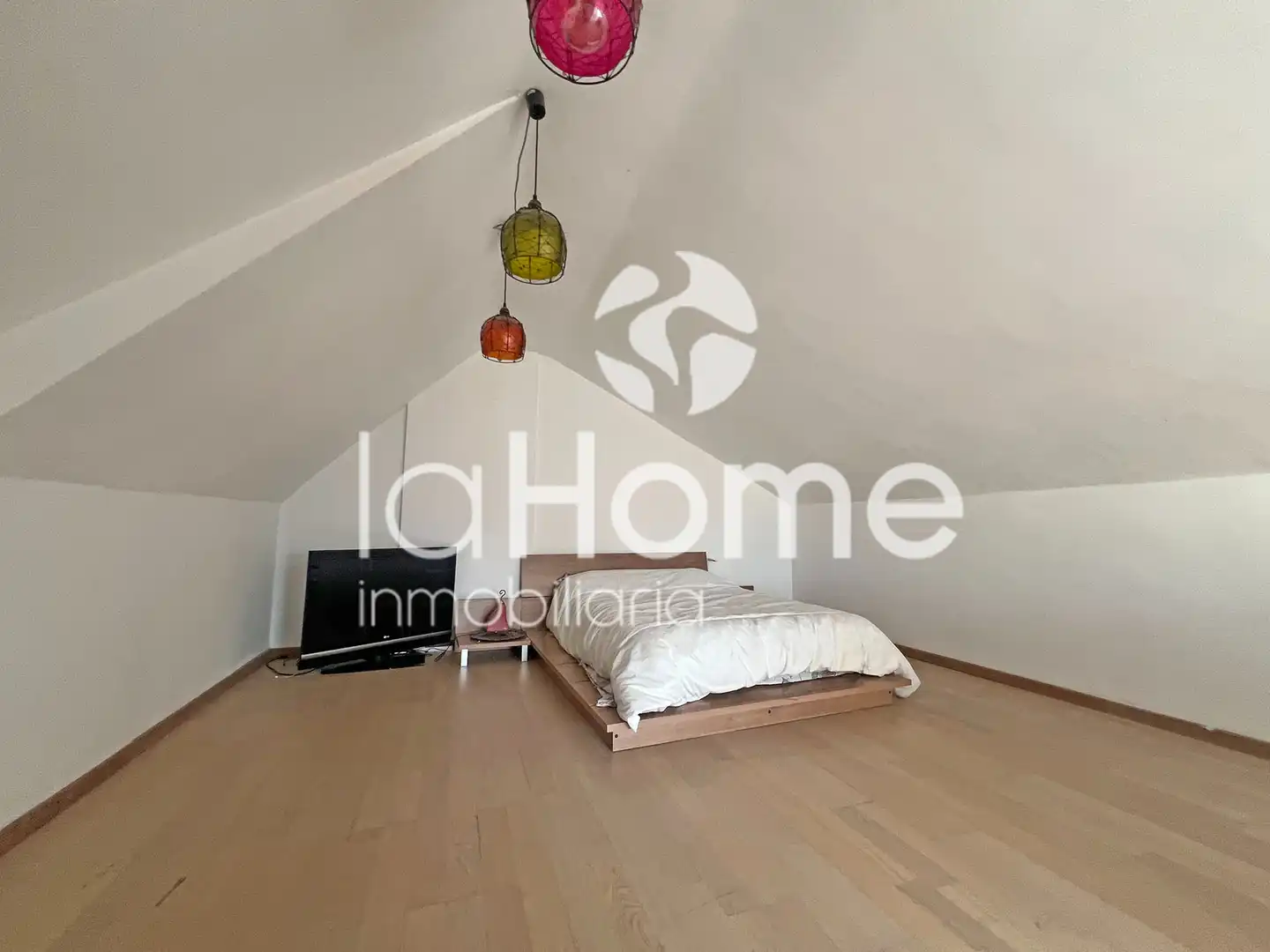 Casa adosada en venta en Casas Verdes