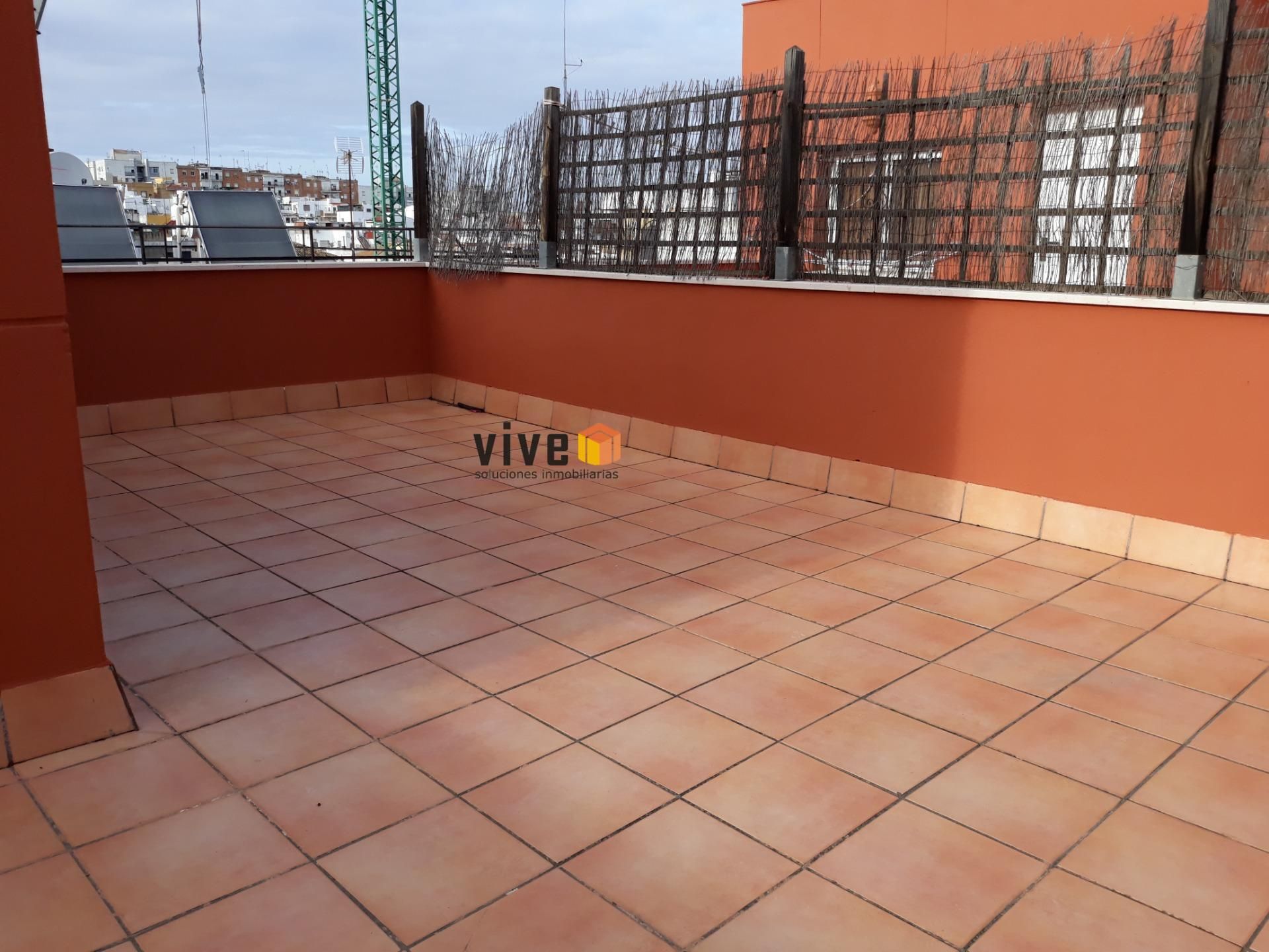 Terrace of Flat for sale in San Juan de Aznalfarache  with Air Conditioner, Heating and Storage room