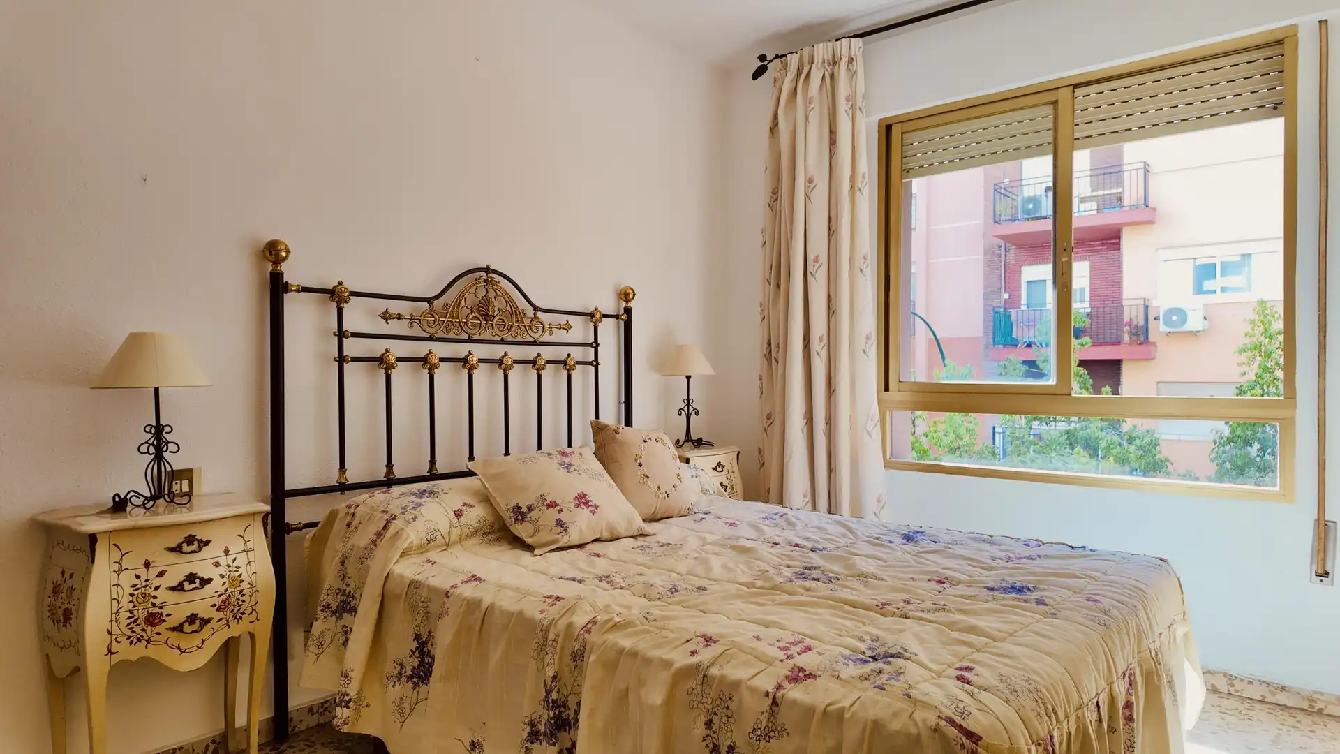 Habitación de Apartamento en venta en Málaga con Aire acondicionado