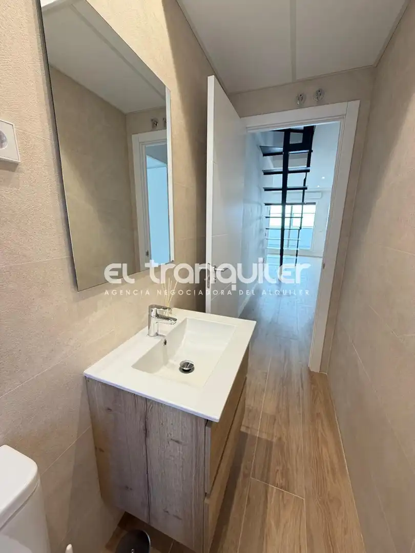 Dúplex de alquiler en Majadahonda con Parquet, Terraza y Trastero