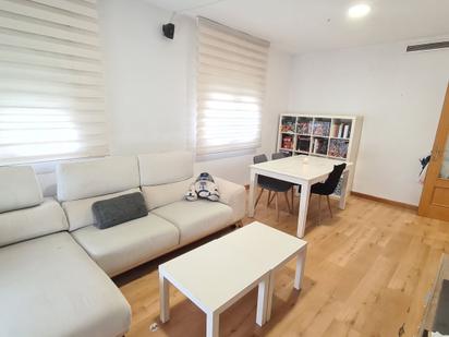 Living room of Flat for sale in Paterna  with Air Conditioner and Parquet flooring