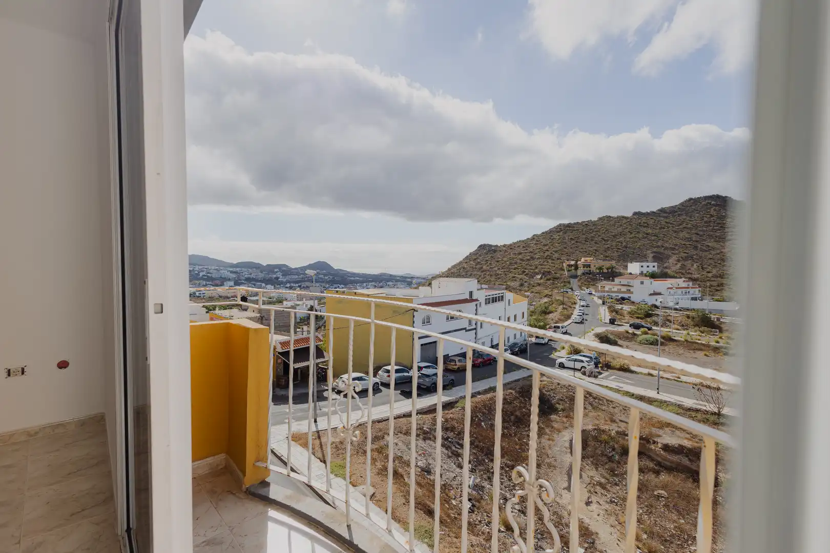 Terraza de Piso en venta en La Camella