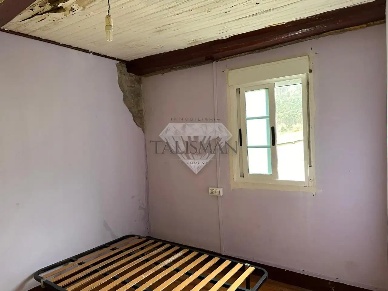 Habitación de Casa o chalet en venta en A Lama   con Jardín privado, Trastero y Amueblado