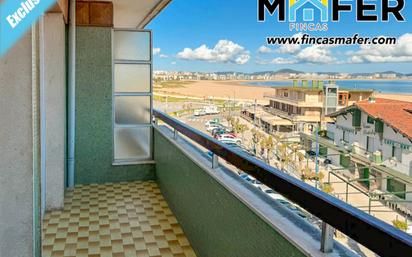 Exterior view of Flat for sale in Laredo  with Terrace and Balcony