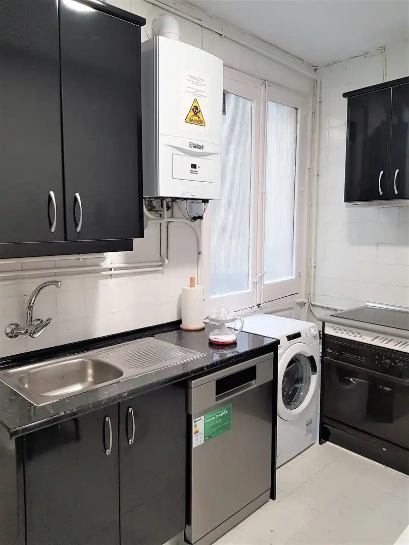 Flat for rent in Plaza de Santa Ana, Cortes - Huertas