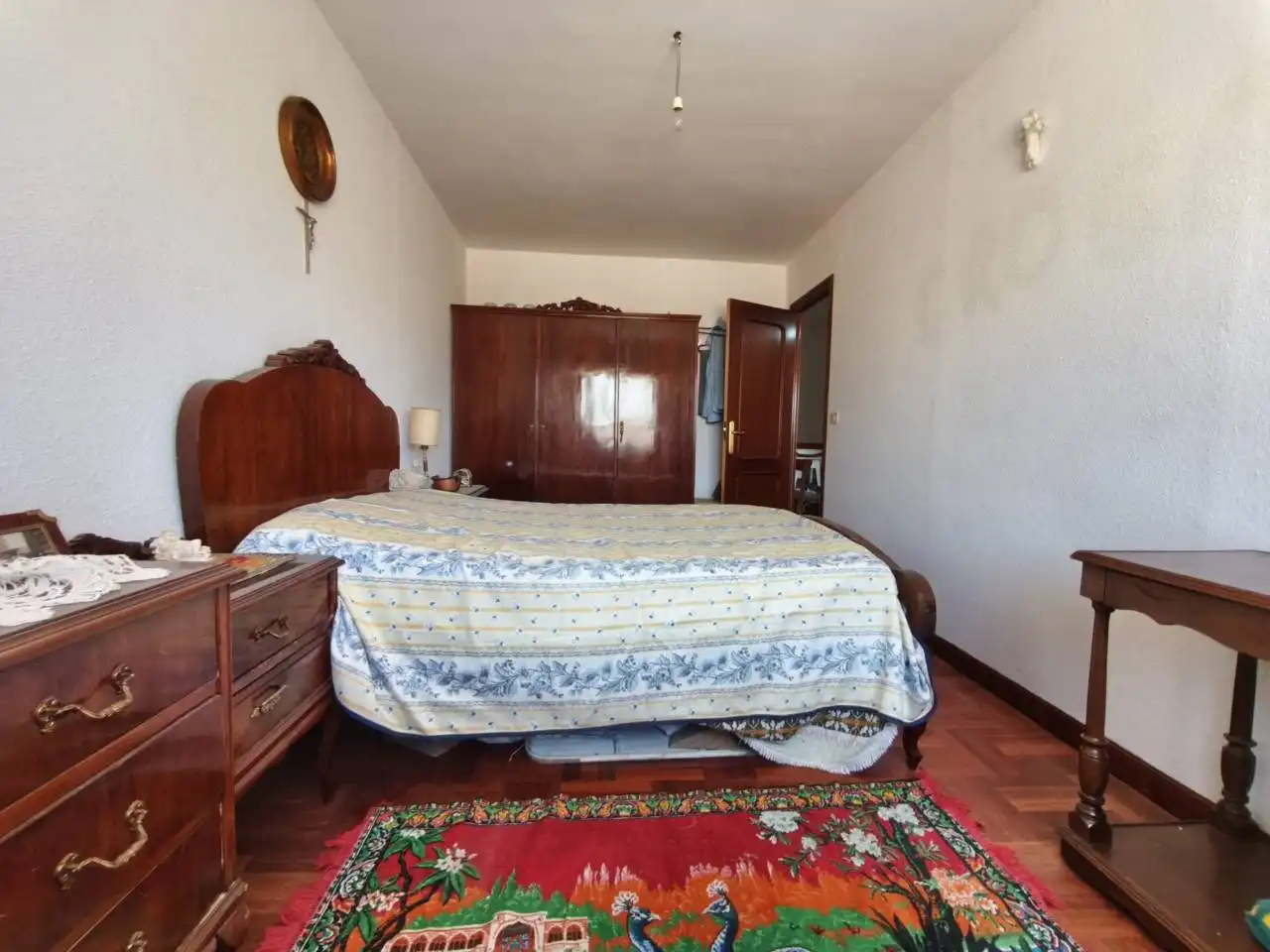Bedroom of Houses for sale in Pedrosa de Río Úrbel  with Heating and Parquet flooring