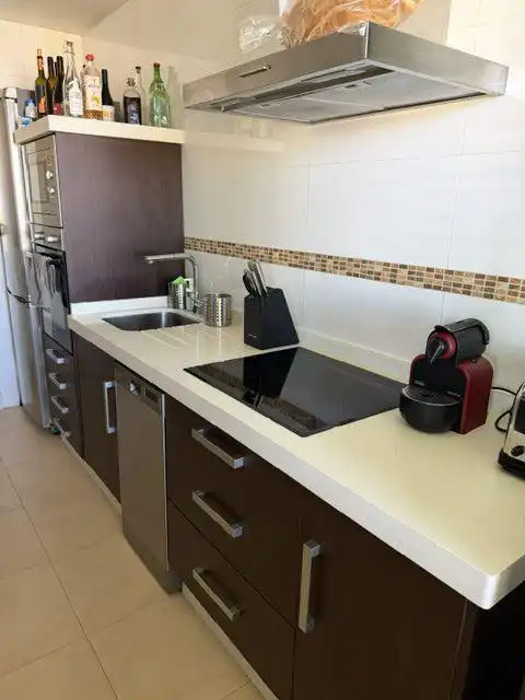 Cuina de Pis en venda en Sevilla amb Aire condicionat, Terrassa i Traster