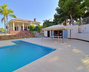 Piscina de Casa o xalet en venda en Elche / Elx amb Jardí privat i Piscina