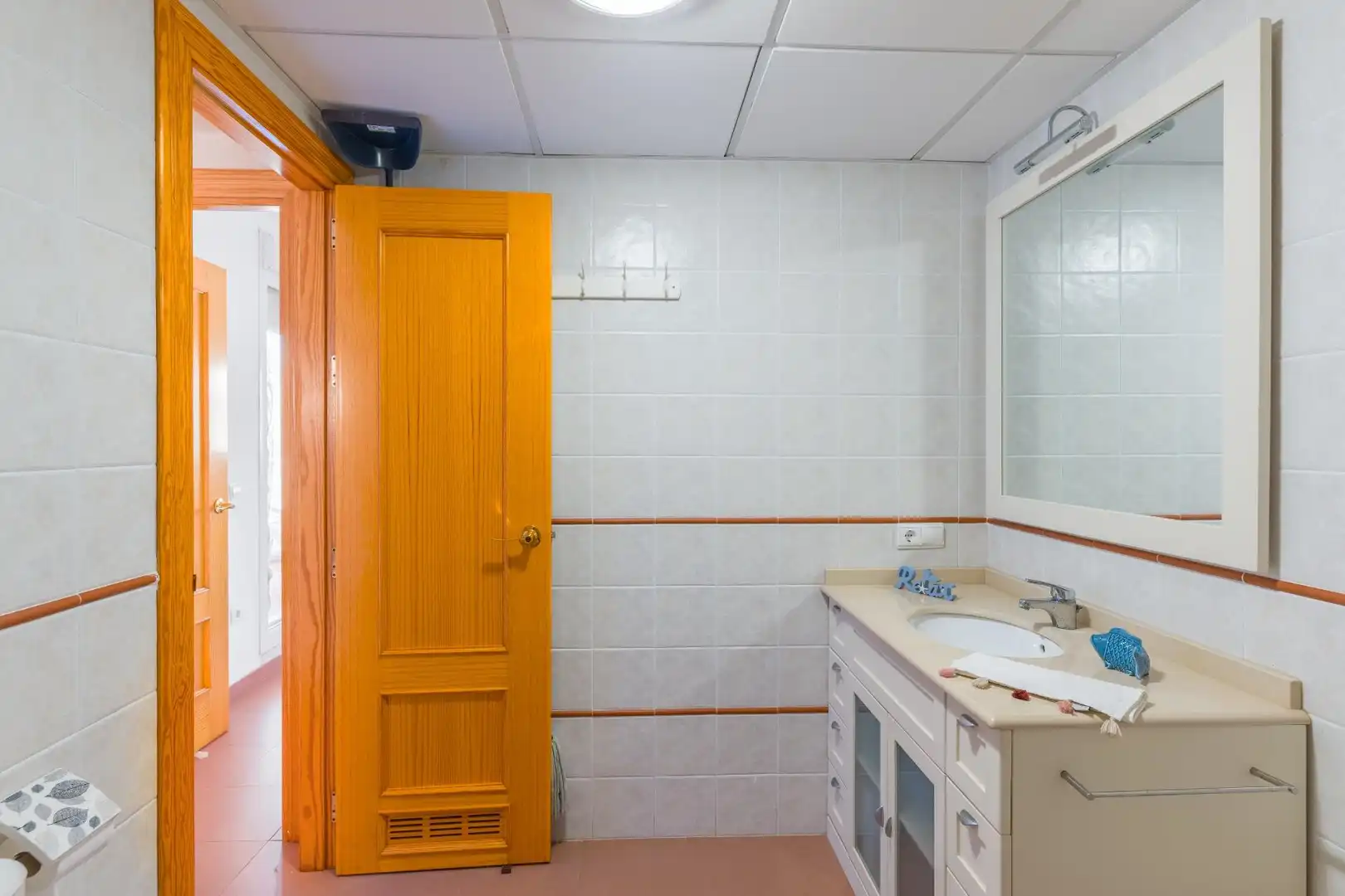 Baño de Ático en venta en El Ejido con Aire acondicionado, Calefacción y Jardín privado