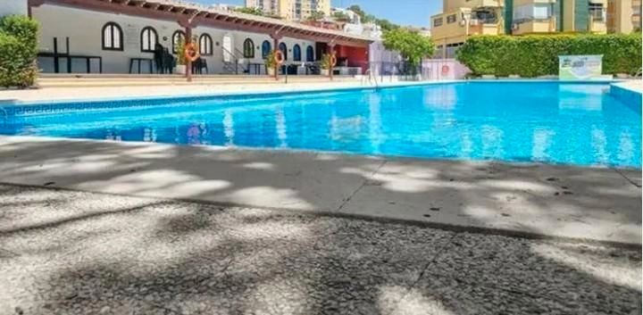 Piscina de Piso de alquiler en Málaga Capital con Terraza, Lavadora y Piscina comunitaria