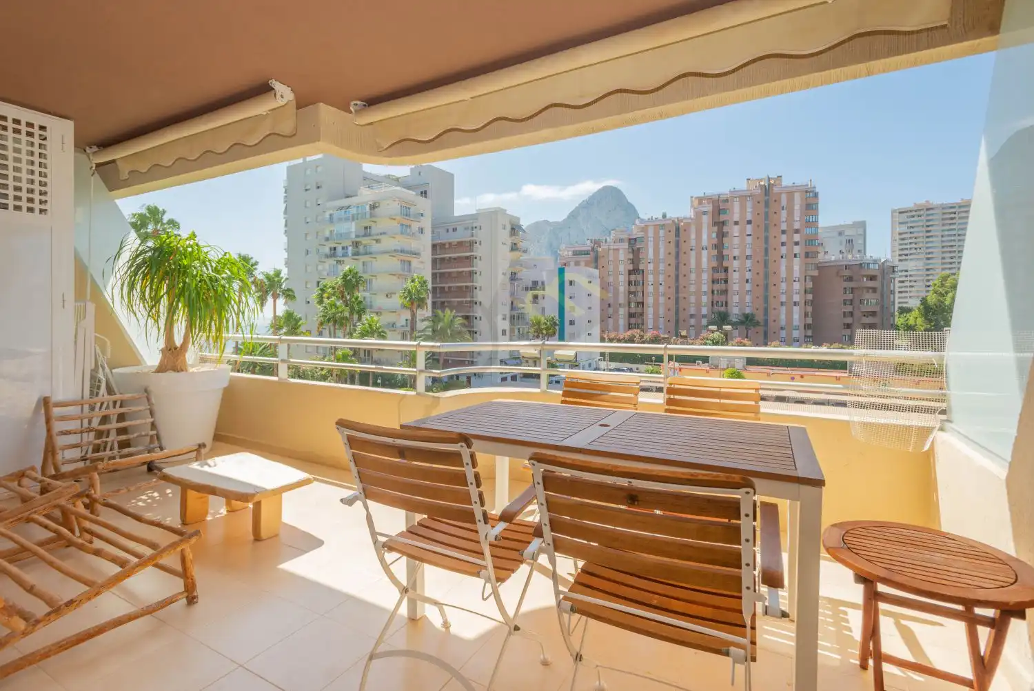 Apartamento con terraza en venta en Juan Carlos I 26, imagen 4