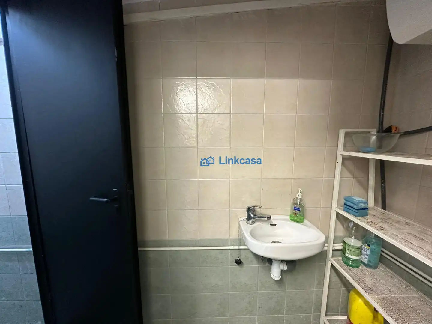 Bany de Local en traspas en Madrid