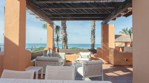 Foto 5 de Apartament en venda a Carretera de la Barrosa, Chiclana de la Frontera,, Los Gallos, Chiclana de la Frontera