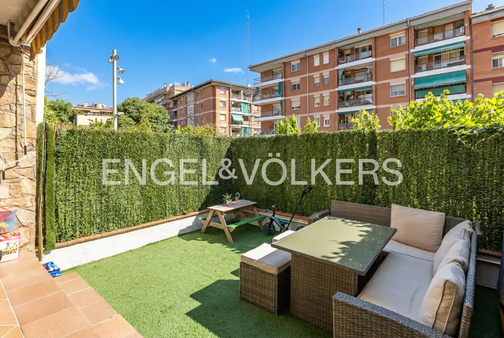 Terrassa de Casa adosada en venda en Arenys de Mar amb Calefacció, Jardí privat i Terrassa
