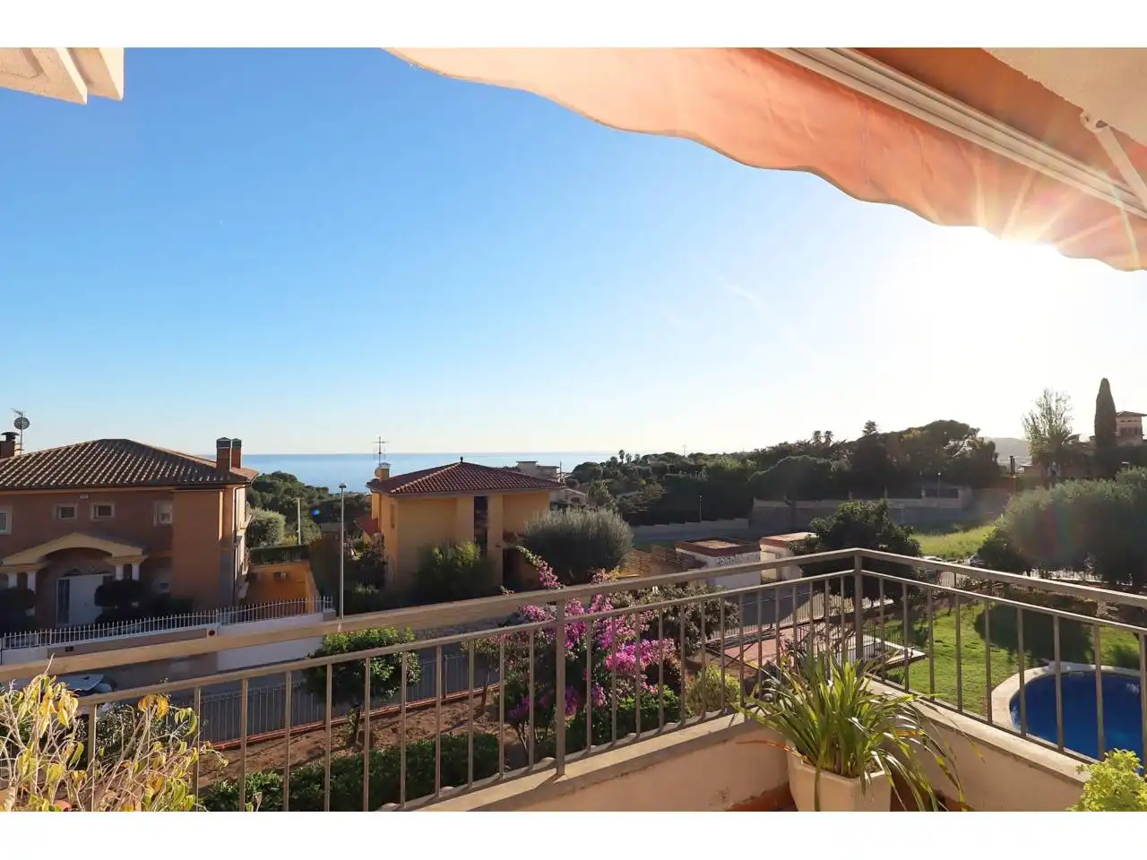 Haus mit Pool zum Verkauf in Calle Caterina Albert, imagen 6