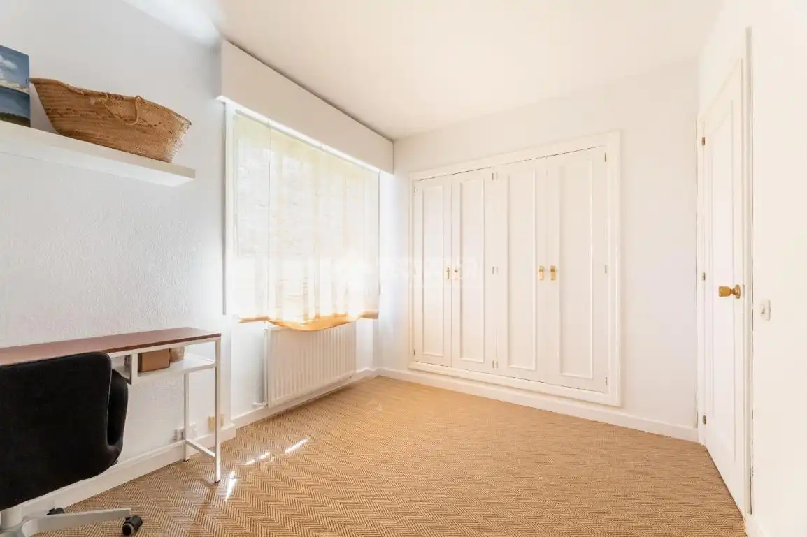 Bedroom of Flat for sale in Majadahonda  with Terrace