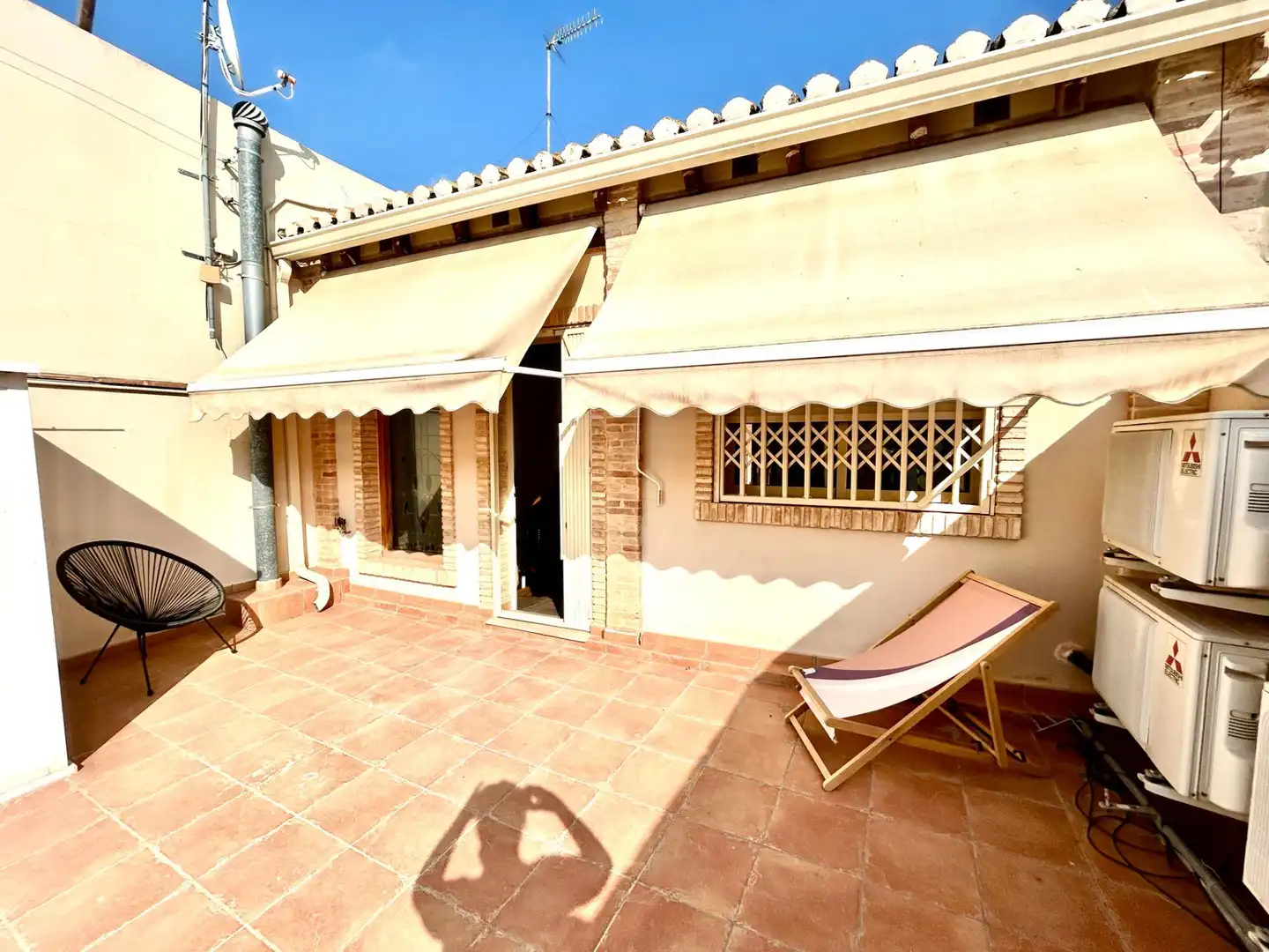 Terrasse von Haus oder Chalet zur Miete in Rafelbuñol / Rafelbunyol mit Klimaanlage, Heizung und Privatgarten