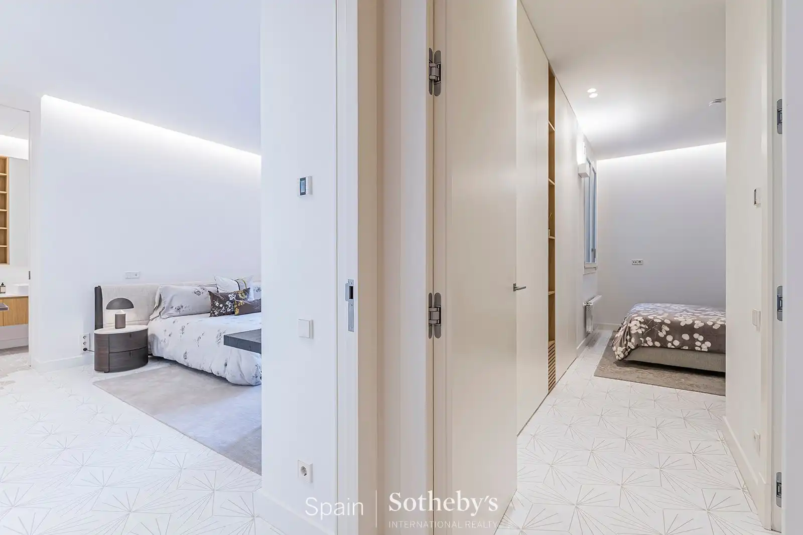 Appartement compact avec piscine à vendre à Eixample, imagen 28