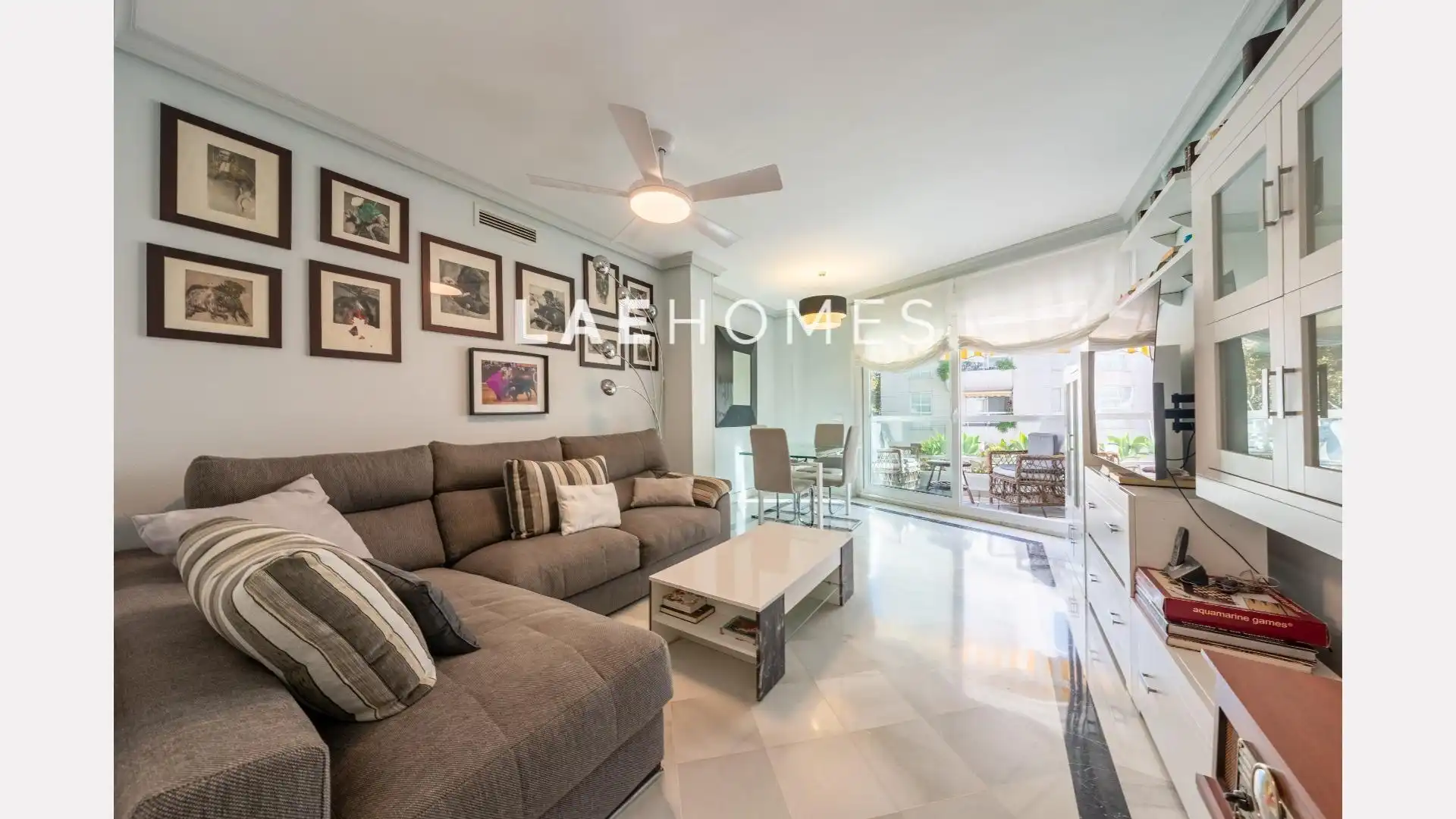 Living room of Apartments for sale in Marbella  with Private garden, Terrace and Storage room