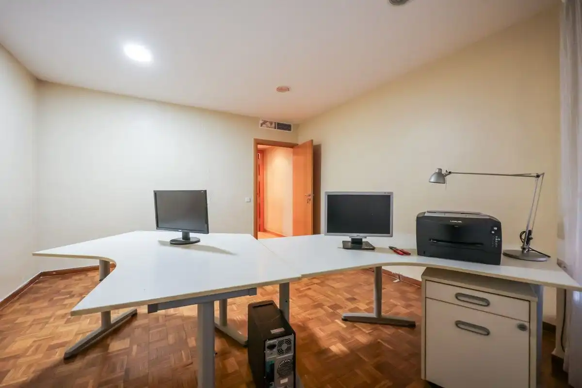Houses for sale in Sabadell  with Air Conditioner, Heating and Terrace