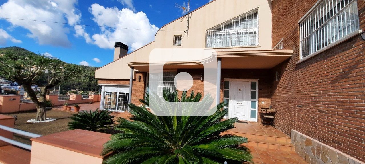 House or chalet for sale in Manuel de Falla, Vallirana
