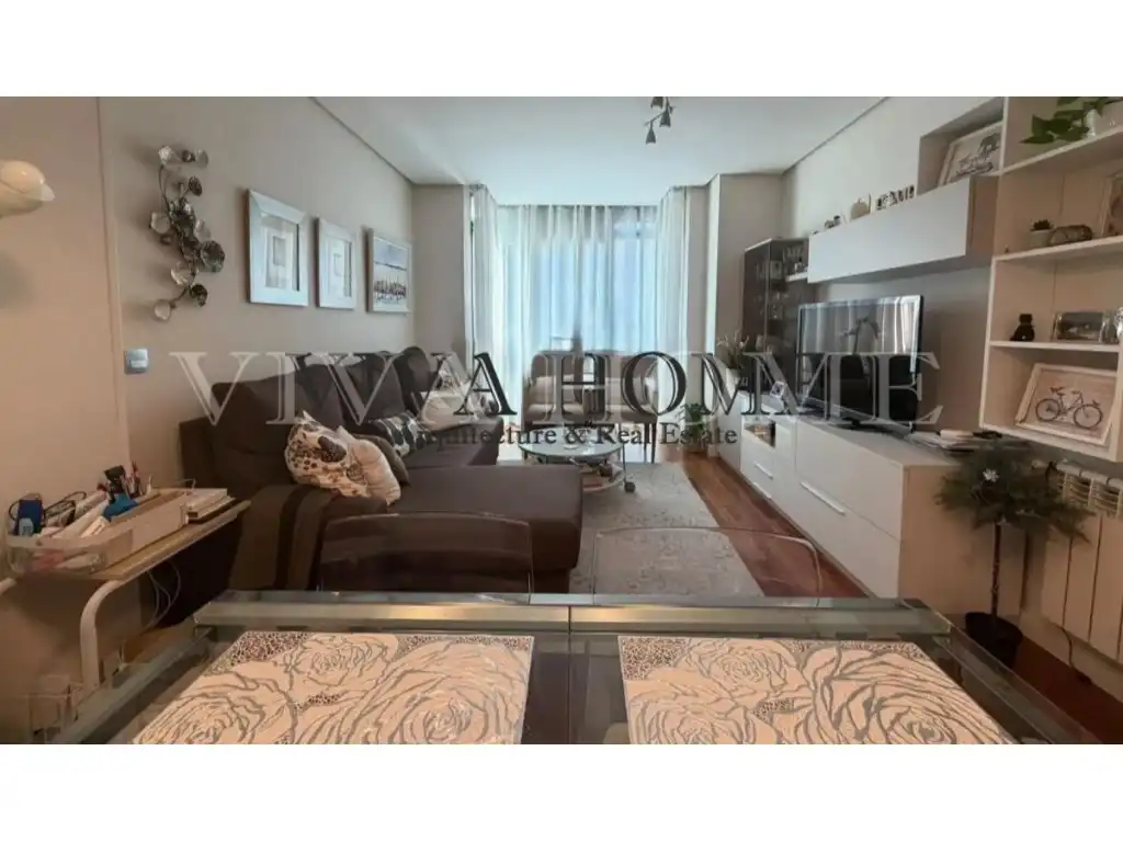 Flat with lift for sale in Carabanchel